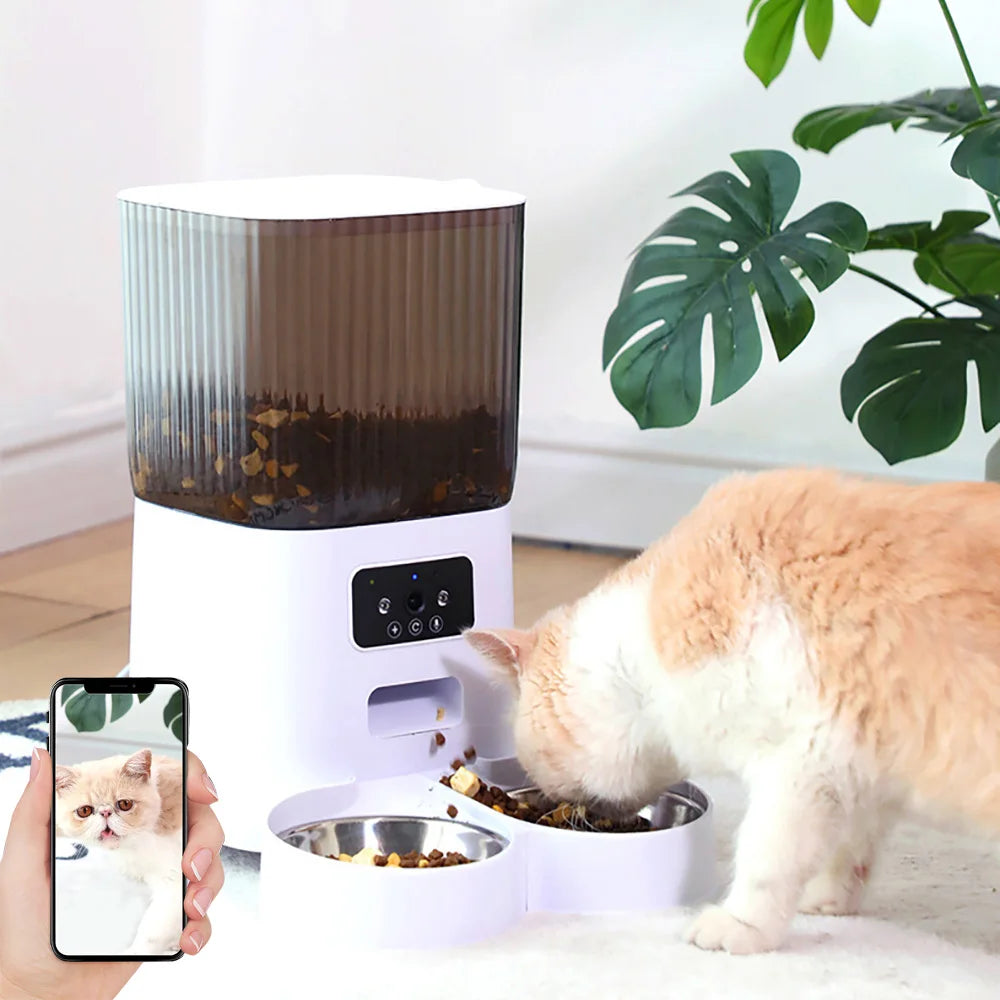 Smart Automatic Feeder With Camera and Voice Recorder